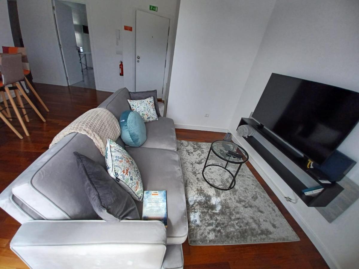 Apartamento Oliveira Φουνκάλ Εξωτερικό φωτογραφία